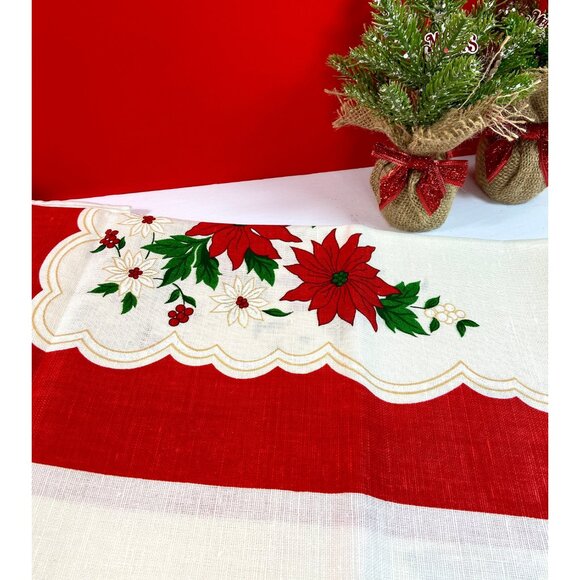 Retro Hand Printed ‘New Noel’ Pattern Tablecloth by Elite Creation ~ Poinsettias - Picture 3 of 10